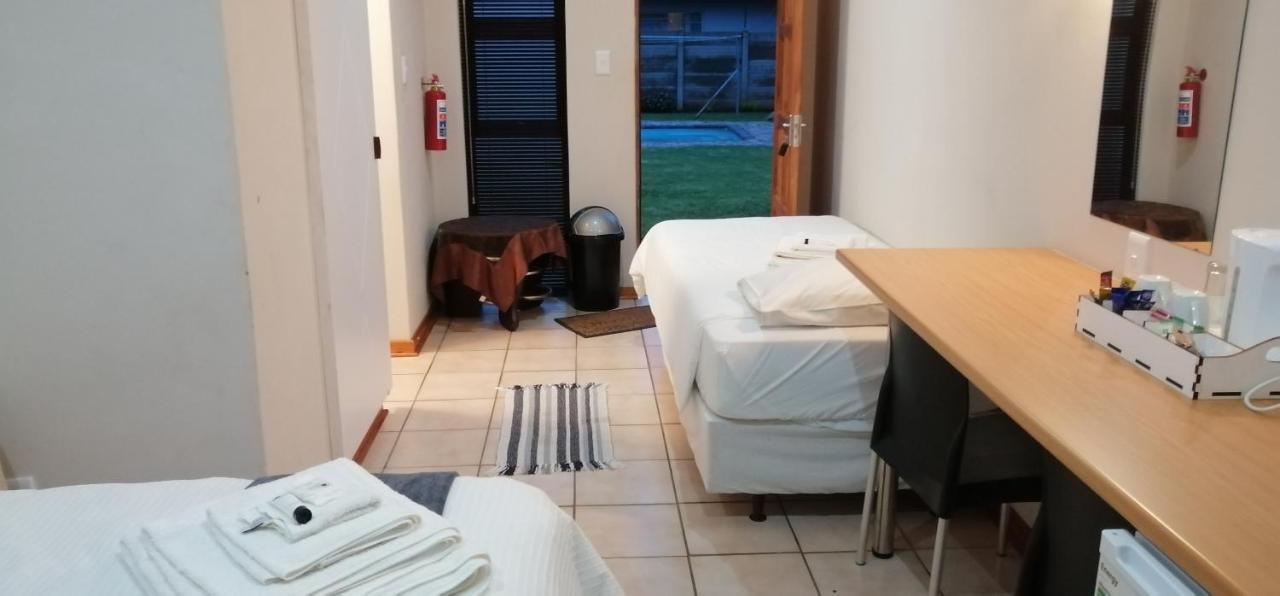 Twilight Inn Vryheid Extérieur photo